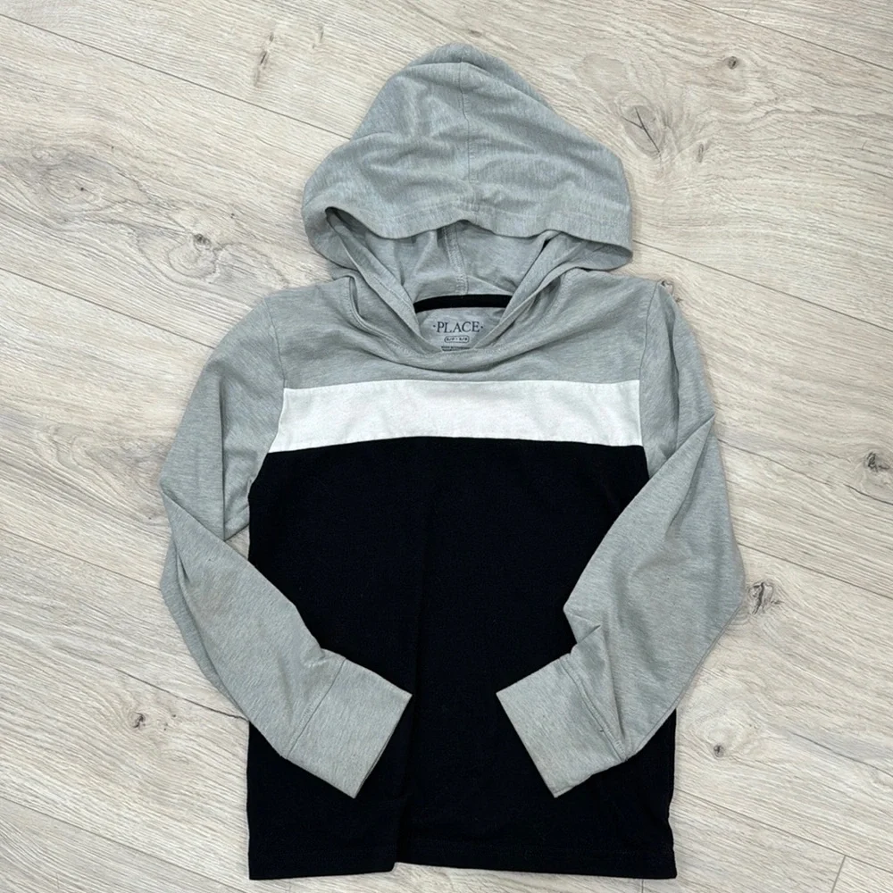 The Children's Place Black & Gray Long Sleeve Tee